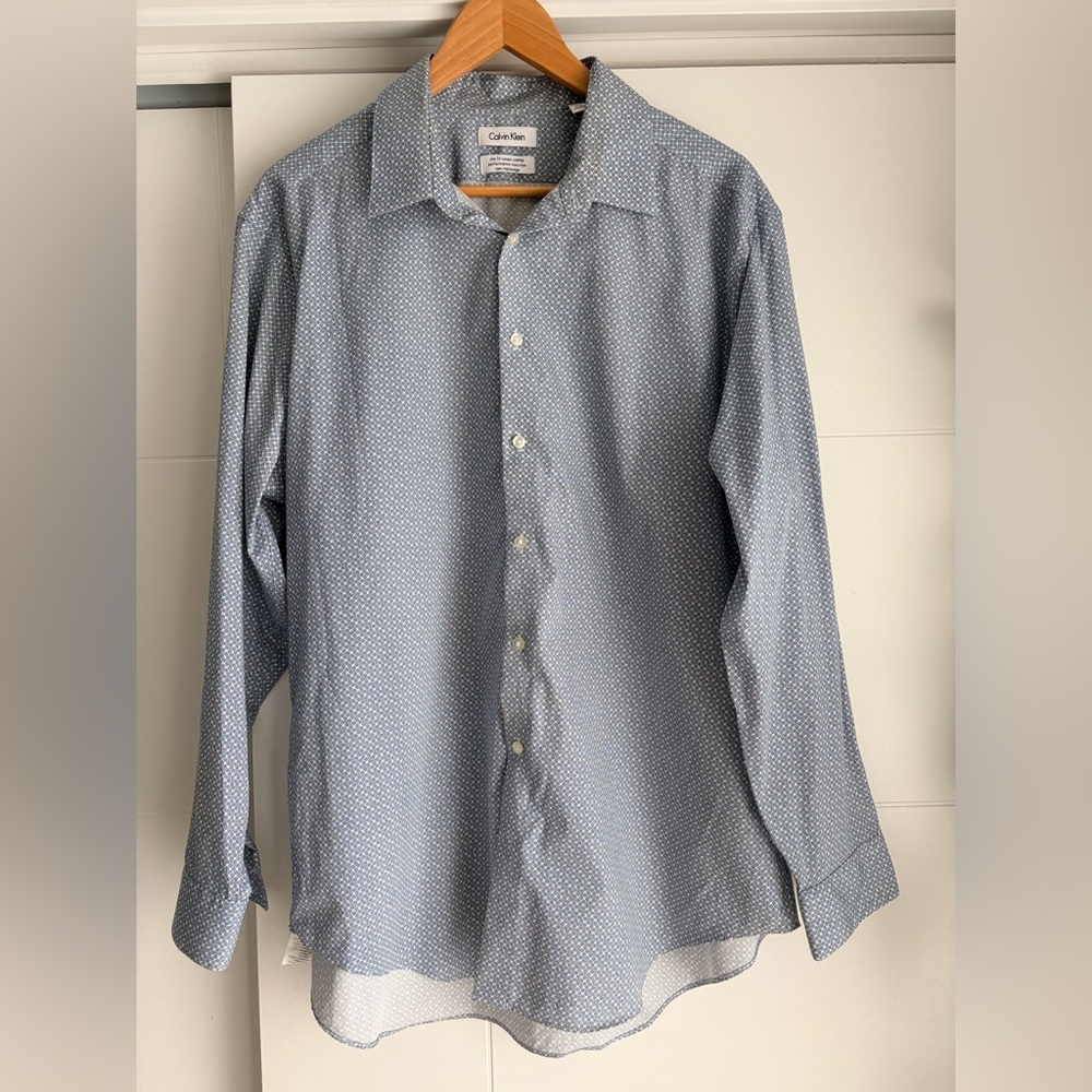Calvin Klein Blue Patterned Button Down Shirt